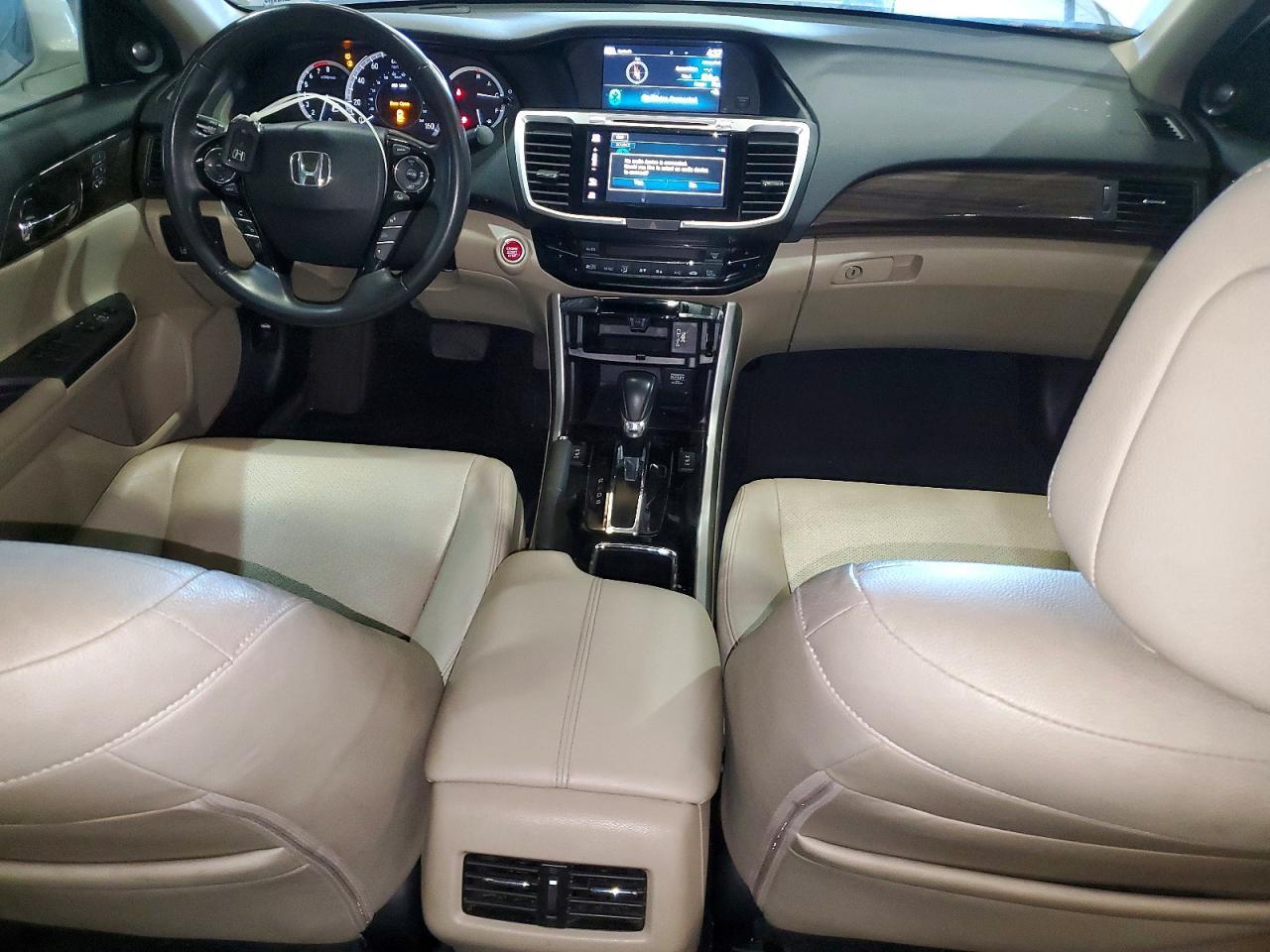 2017 HONDA ACCORD