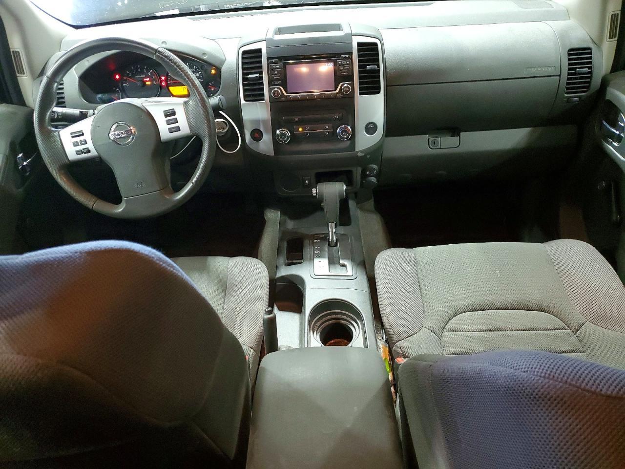 2017 NISSAN Frontier