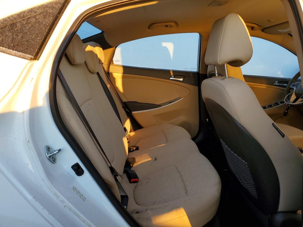 2014 HYUNDAI ACCENT