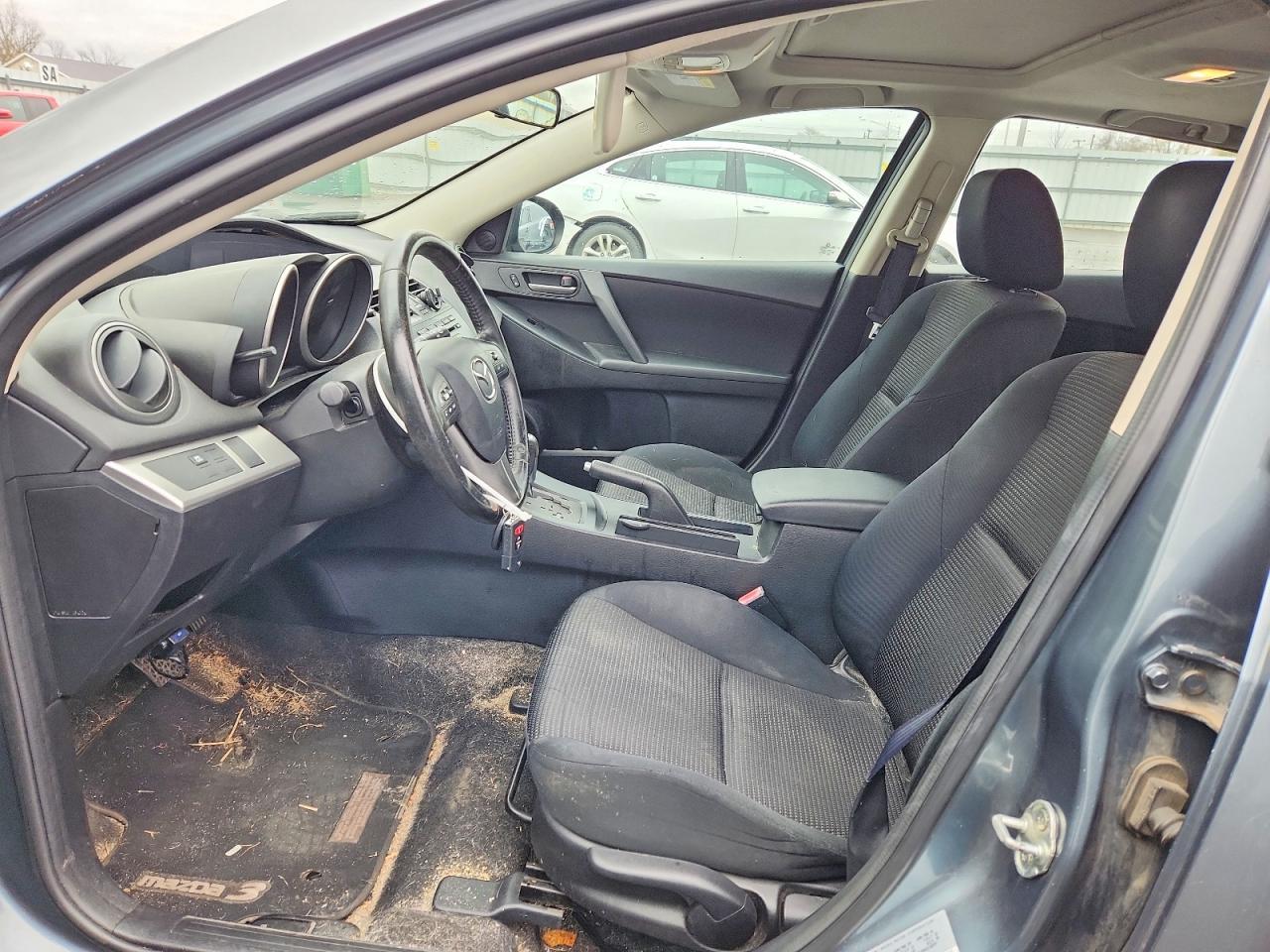 2012 Mazd Mazda3