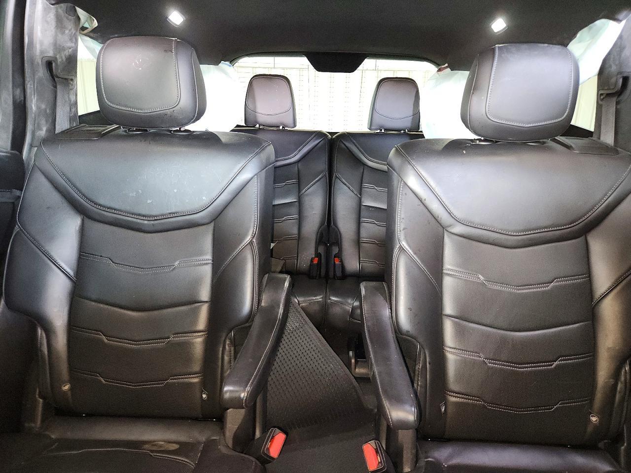 2022 CADILLAC XT6
