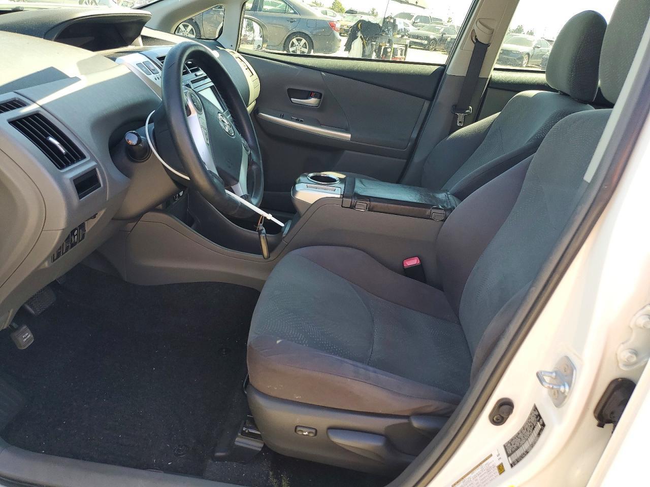 2012 TOYOTA PRIUS V