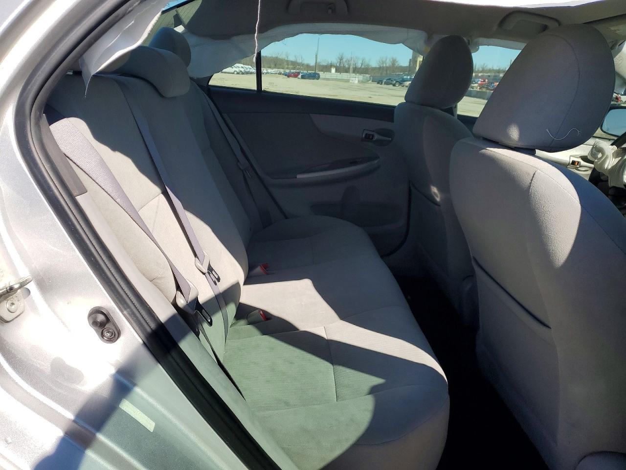 2010 TOYOTA COROLLA
