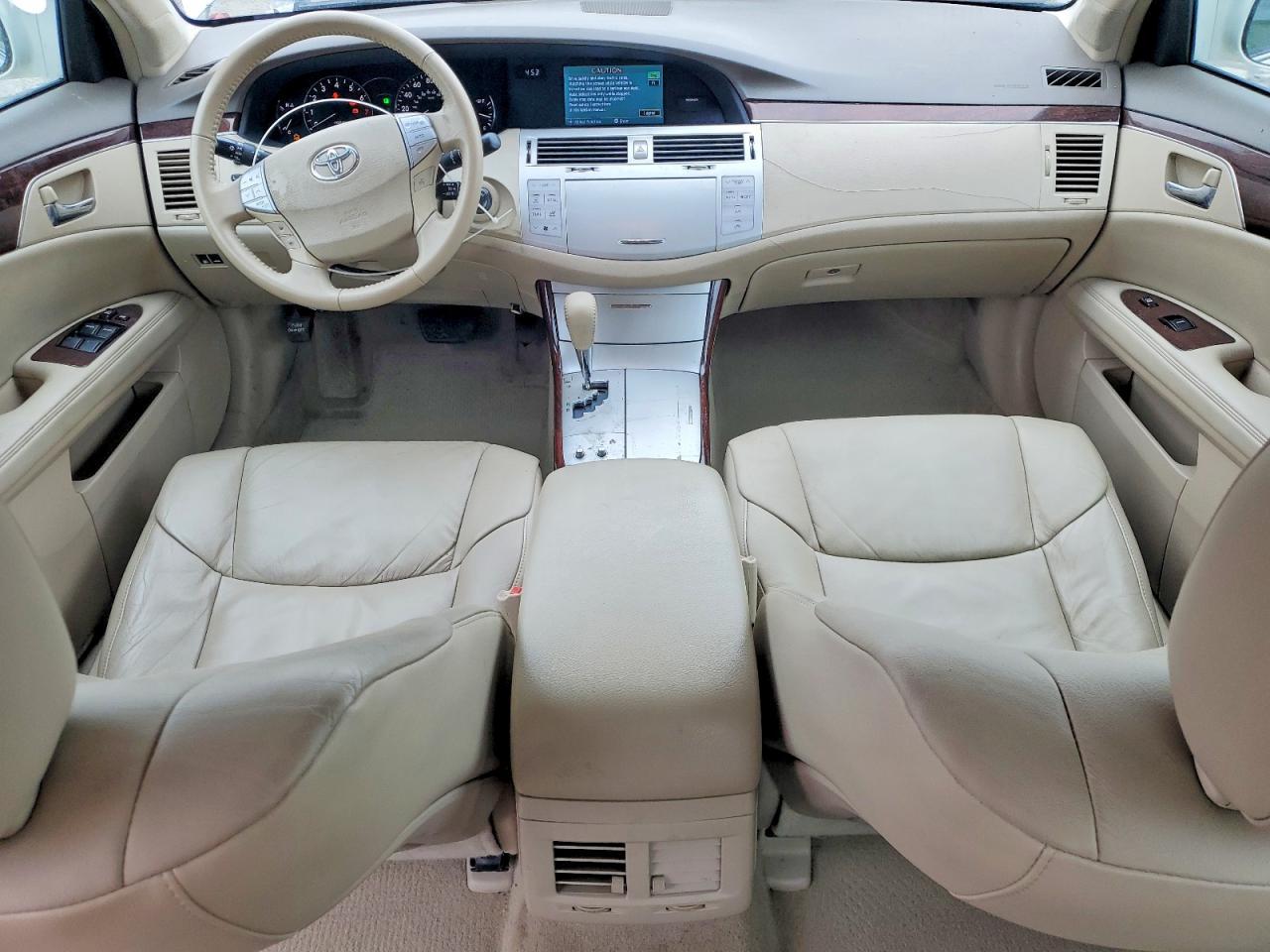 2009 TOYOTA Avalon