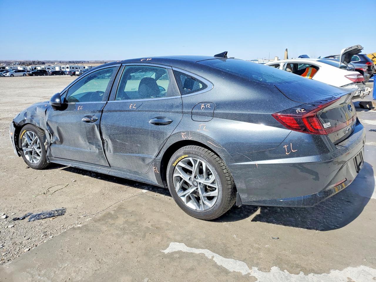 2022 HYUNDAI SONATA