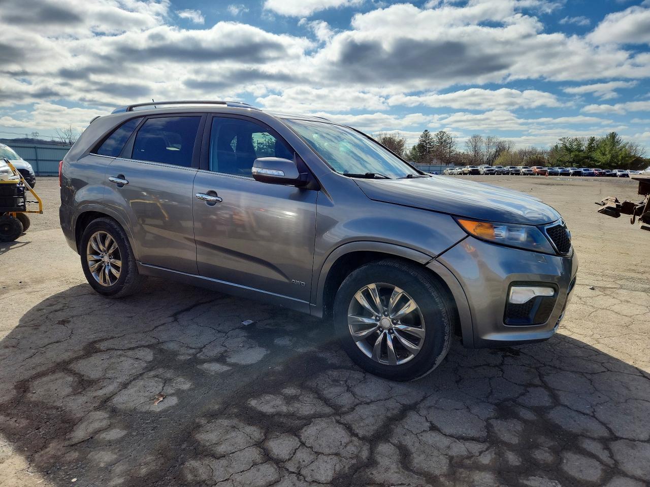 2012 KIA SORENTO