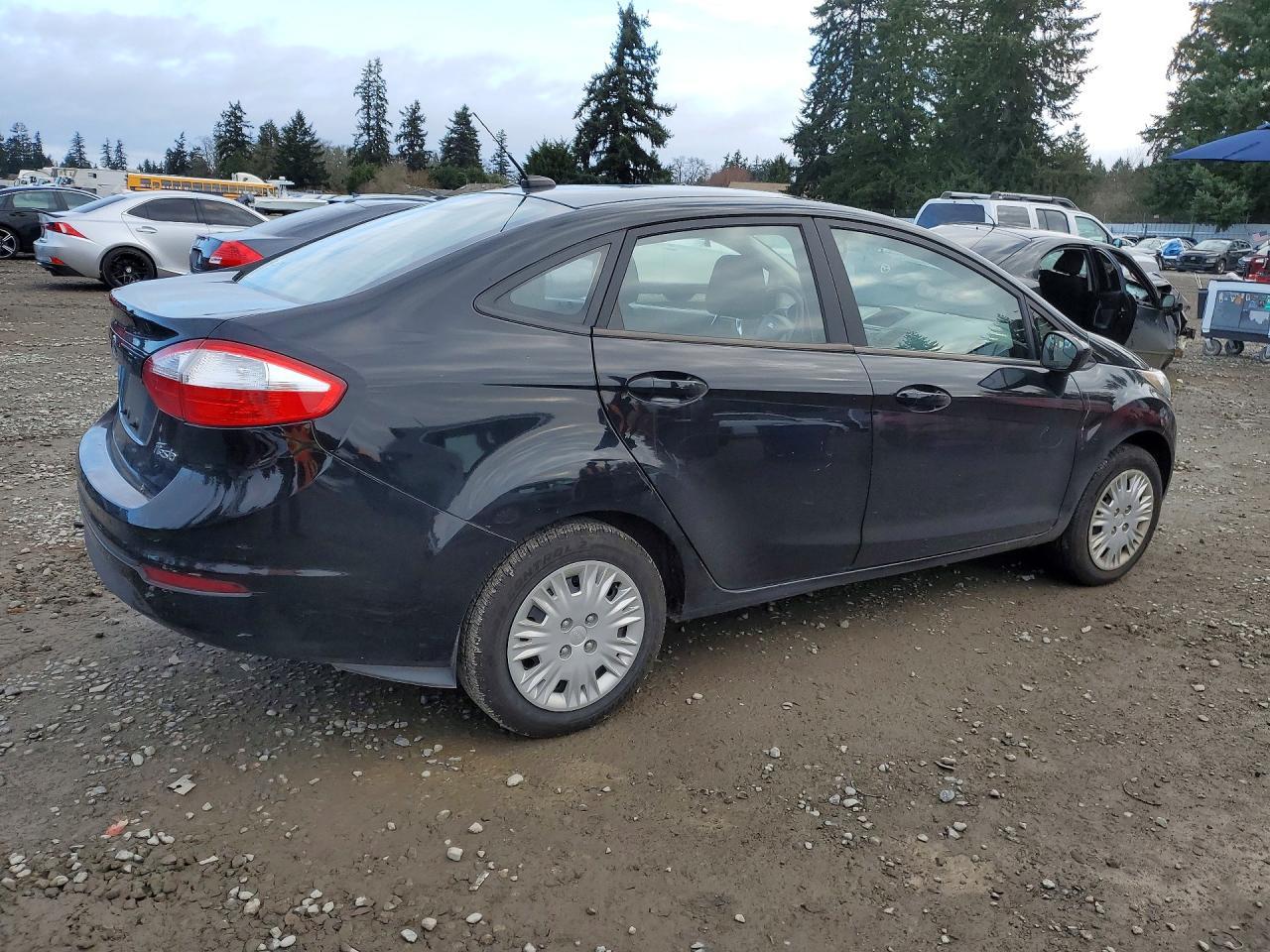 2017 FORD Fiesta