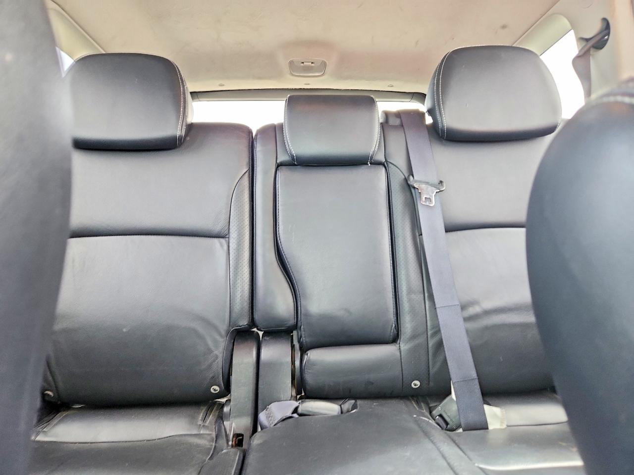2010 MITSUBISHI outlander