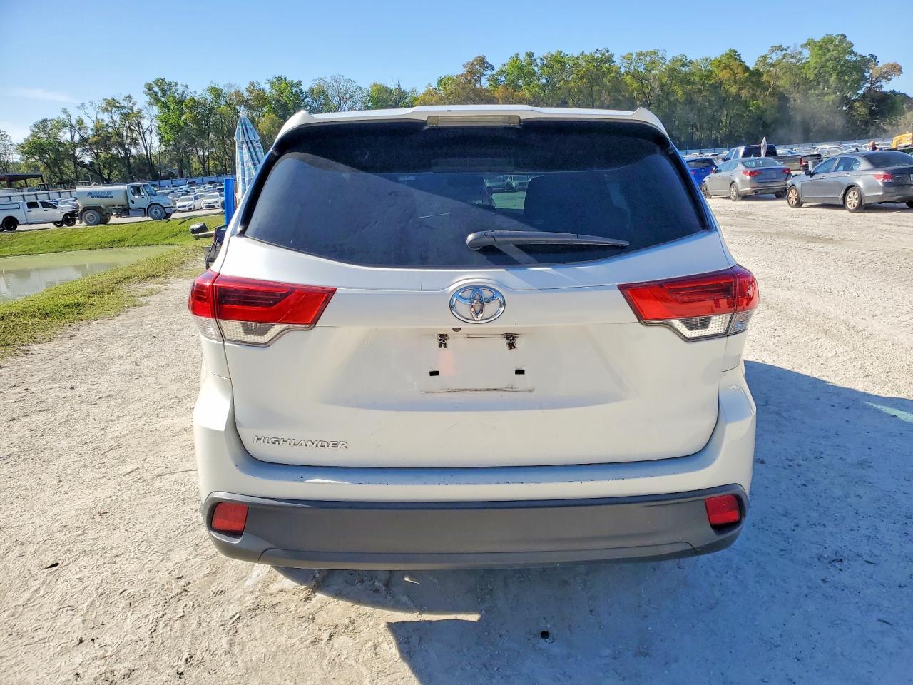 2019 TOYOTA HIGHLANDER