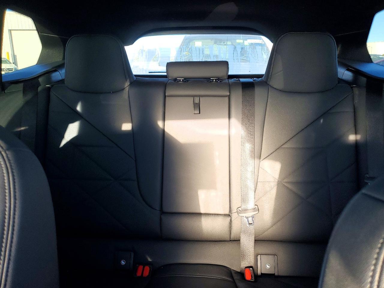 2025 BMW iX