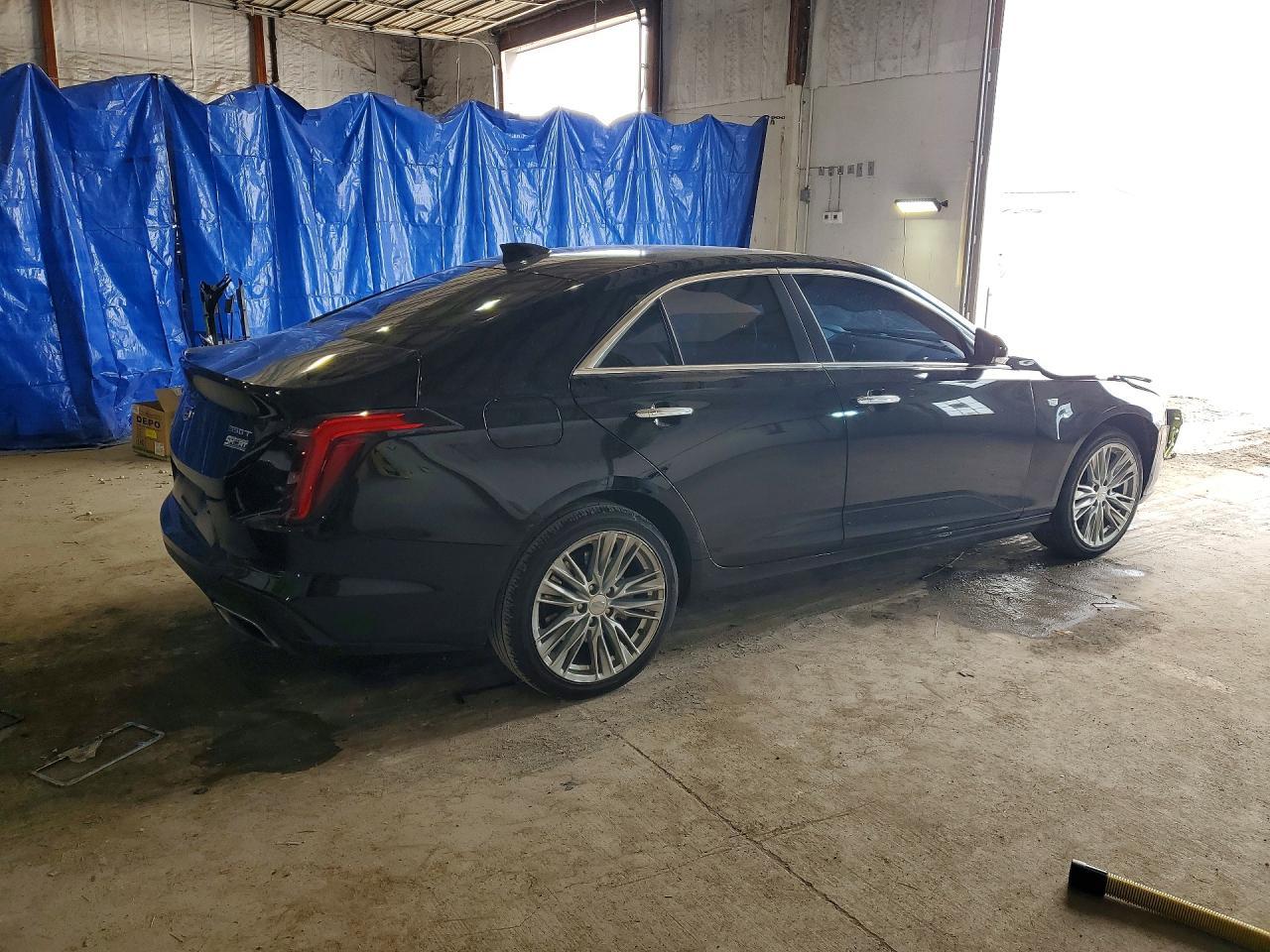 2023 CADILLAC CT4