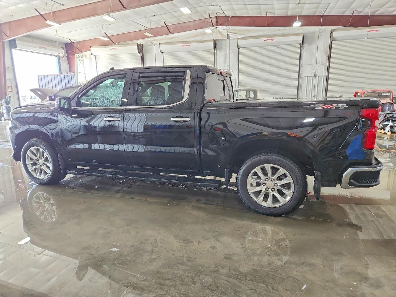 2021 CHEVROLET Silverado