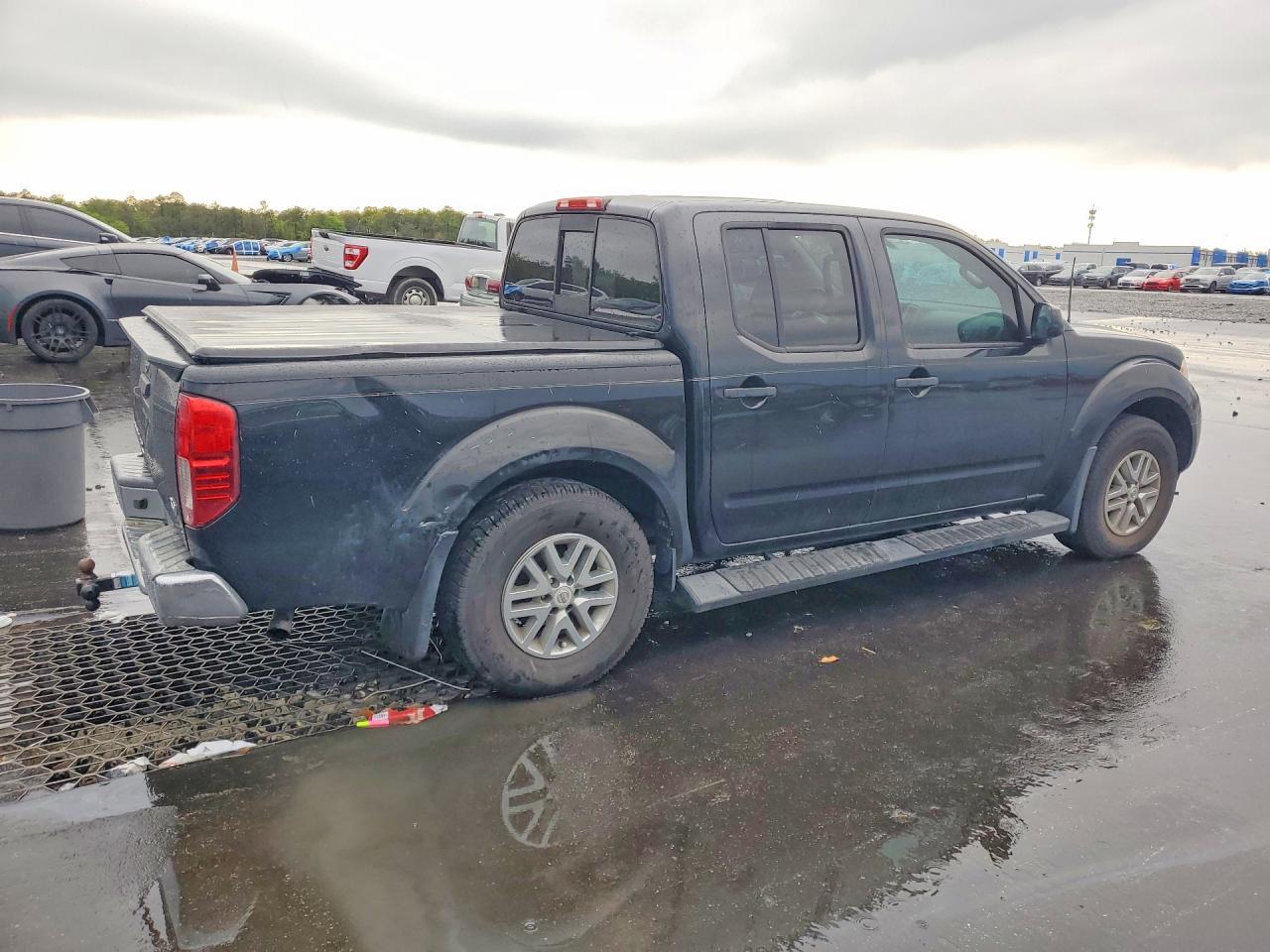 2021 NISSAN Frontier