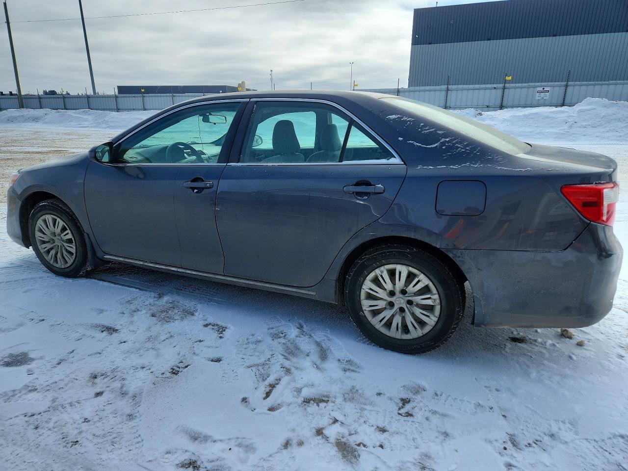 2013 TOYOTA CAMRY