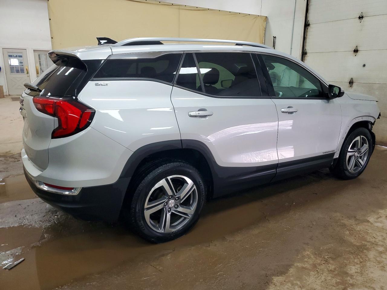 2020 GMC Terrain
