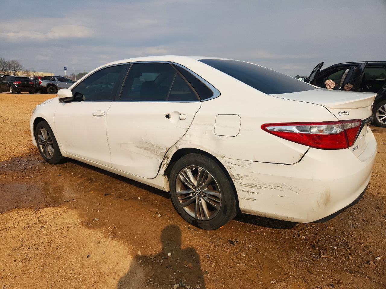 2016 TOYOTA CAMRY