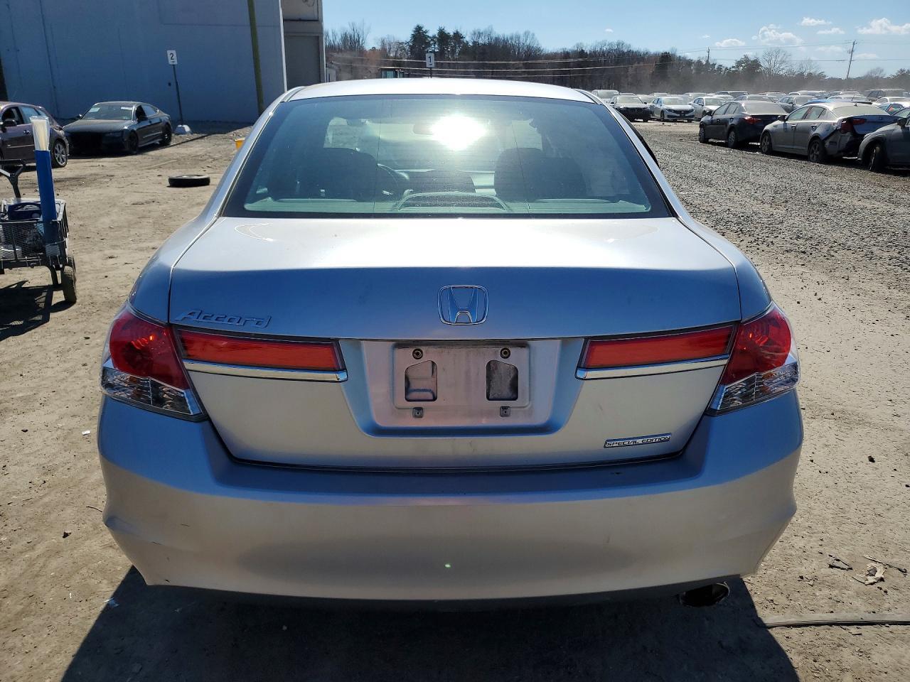 2011 HONDA ACCORD