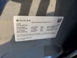 2023 RIVIAN R1t