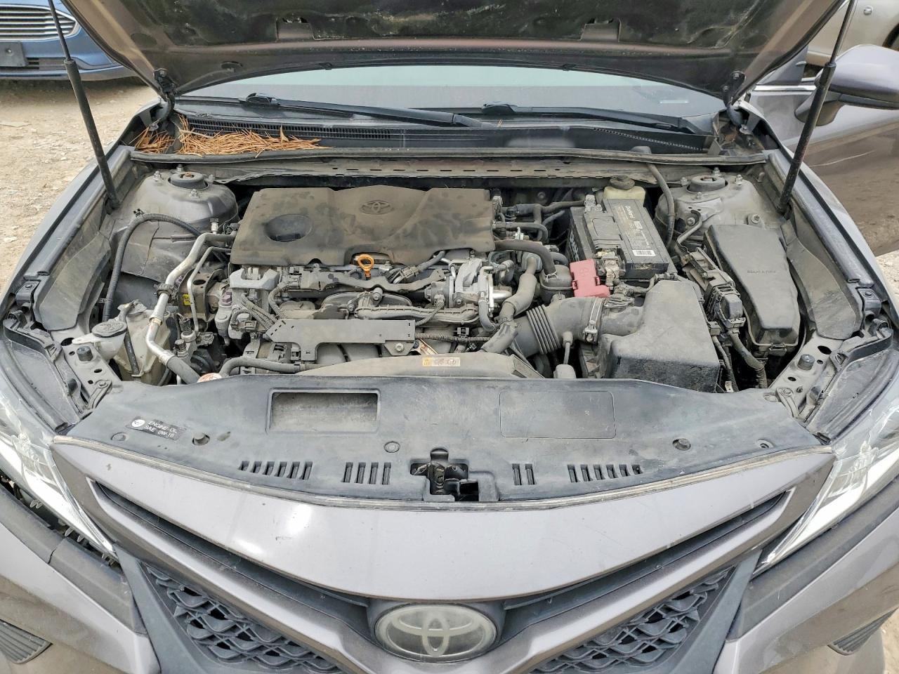 2018 TOYOTA CAMRY