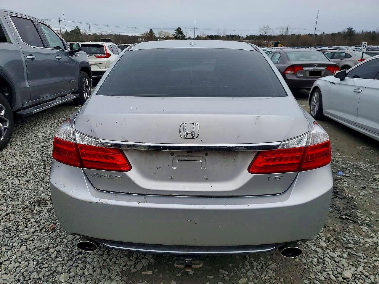 2015 HONDA ACCORD