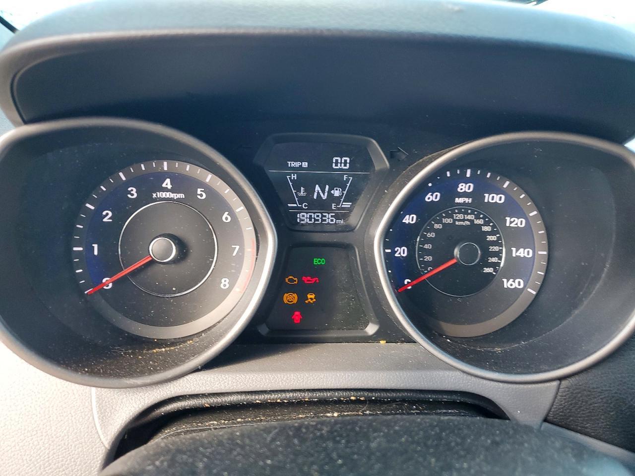 2016 HYUNDAI ELANTRA