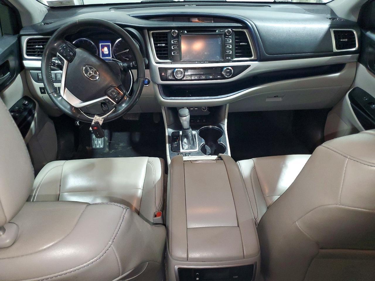 2019 TOYOTA HIGHLANDER