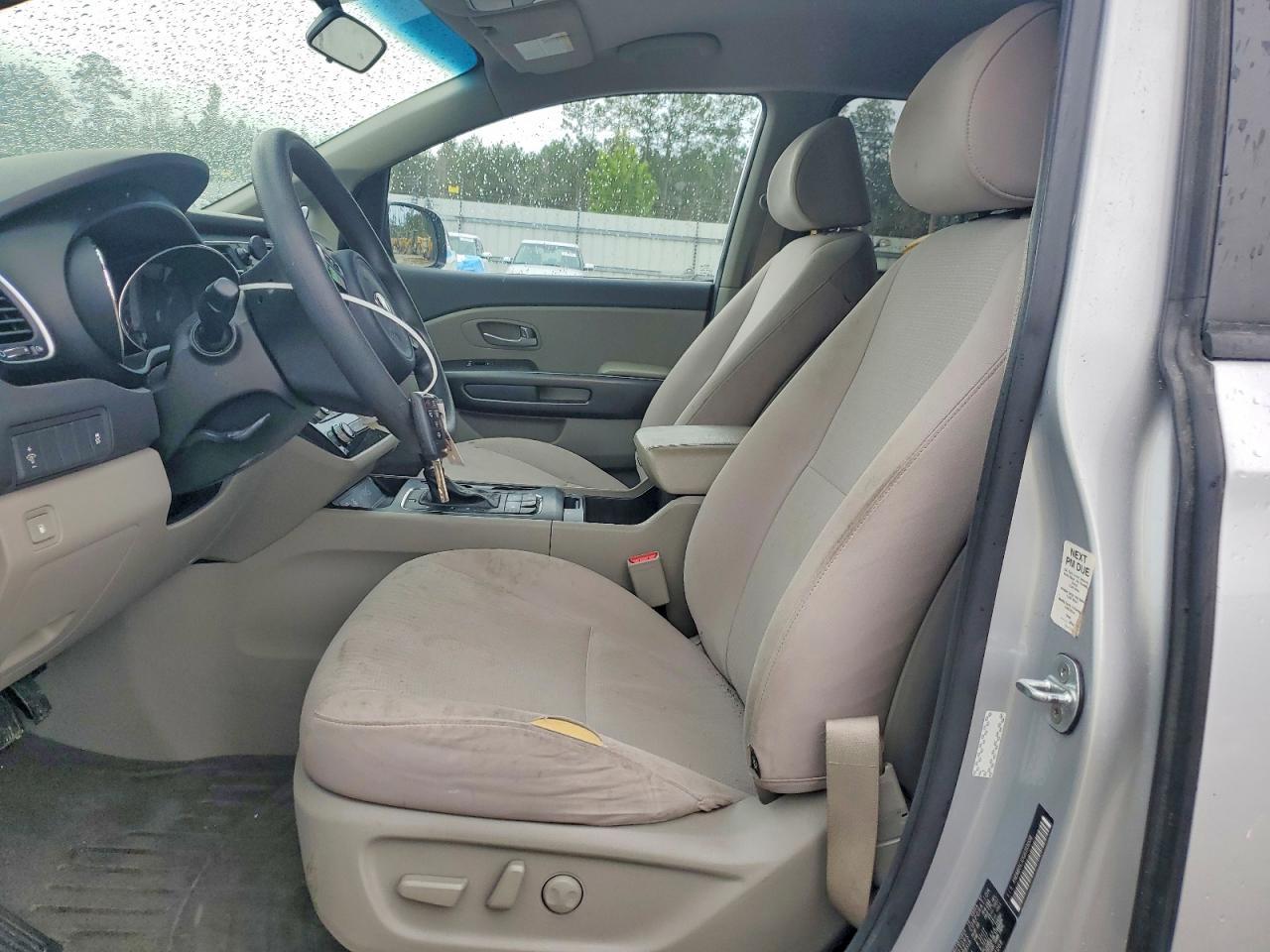 2016 KIA SEDONA