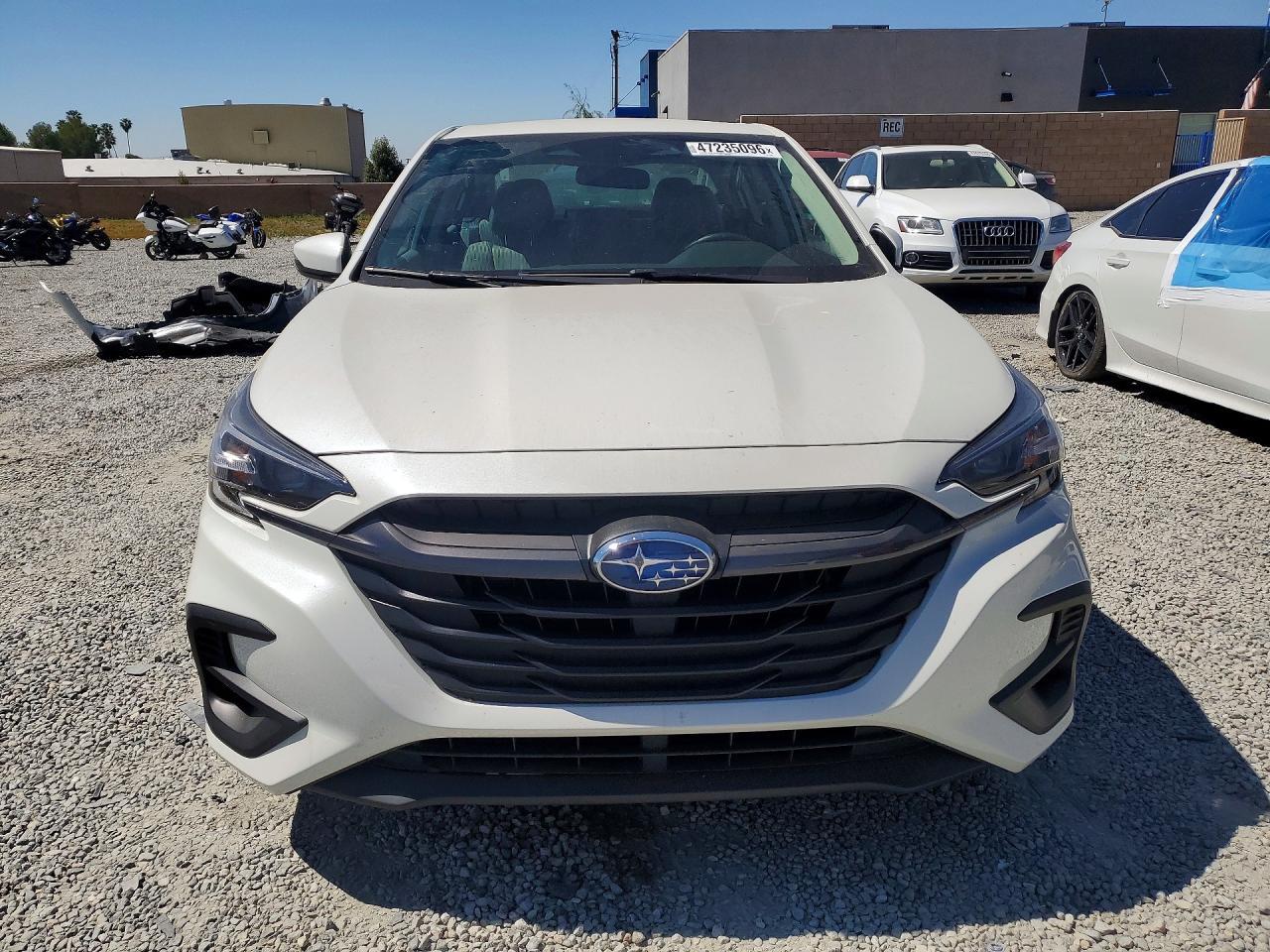 2025 SUBARU Legacy