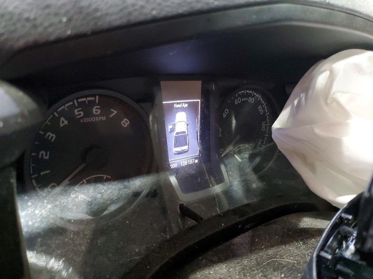2016 TOYOTA TACOMA