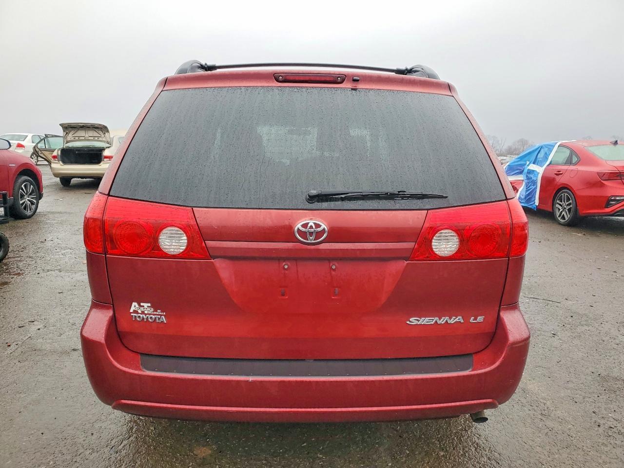 2008 TOYOTA SIENNA