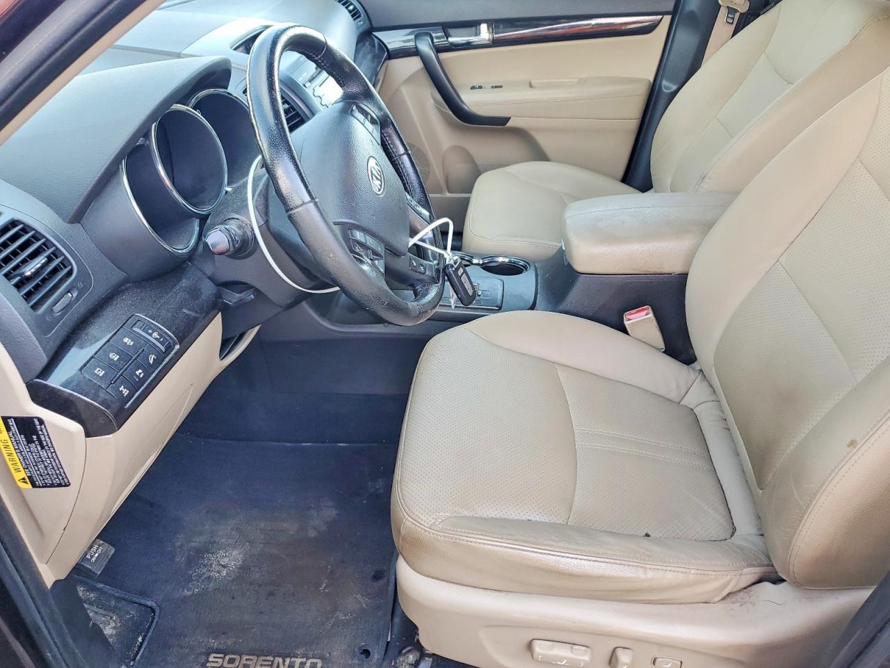 2011 KIA SORENTO