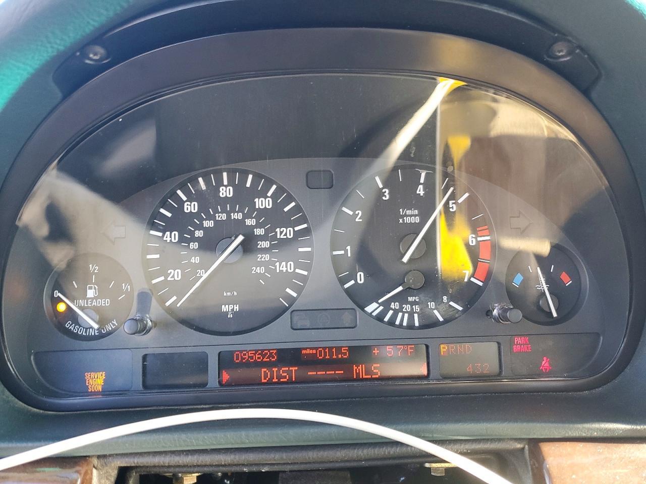 2000 BMW 7 series
