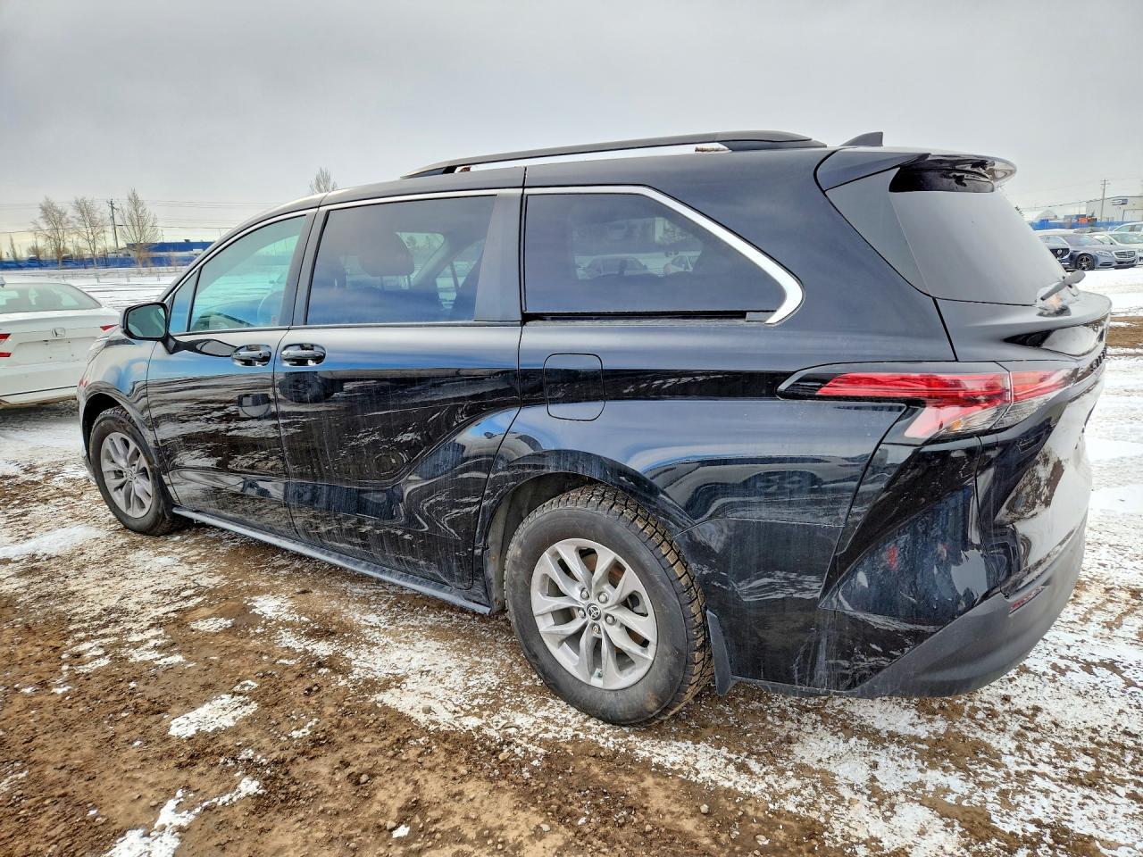 2022 TOYOTA SIENNA
