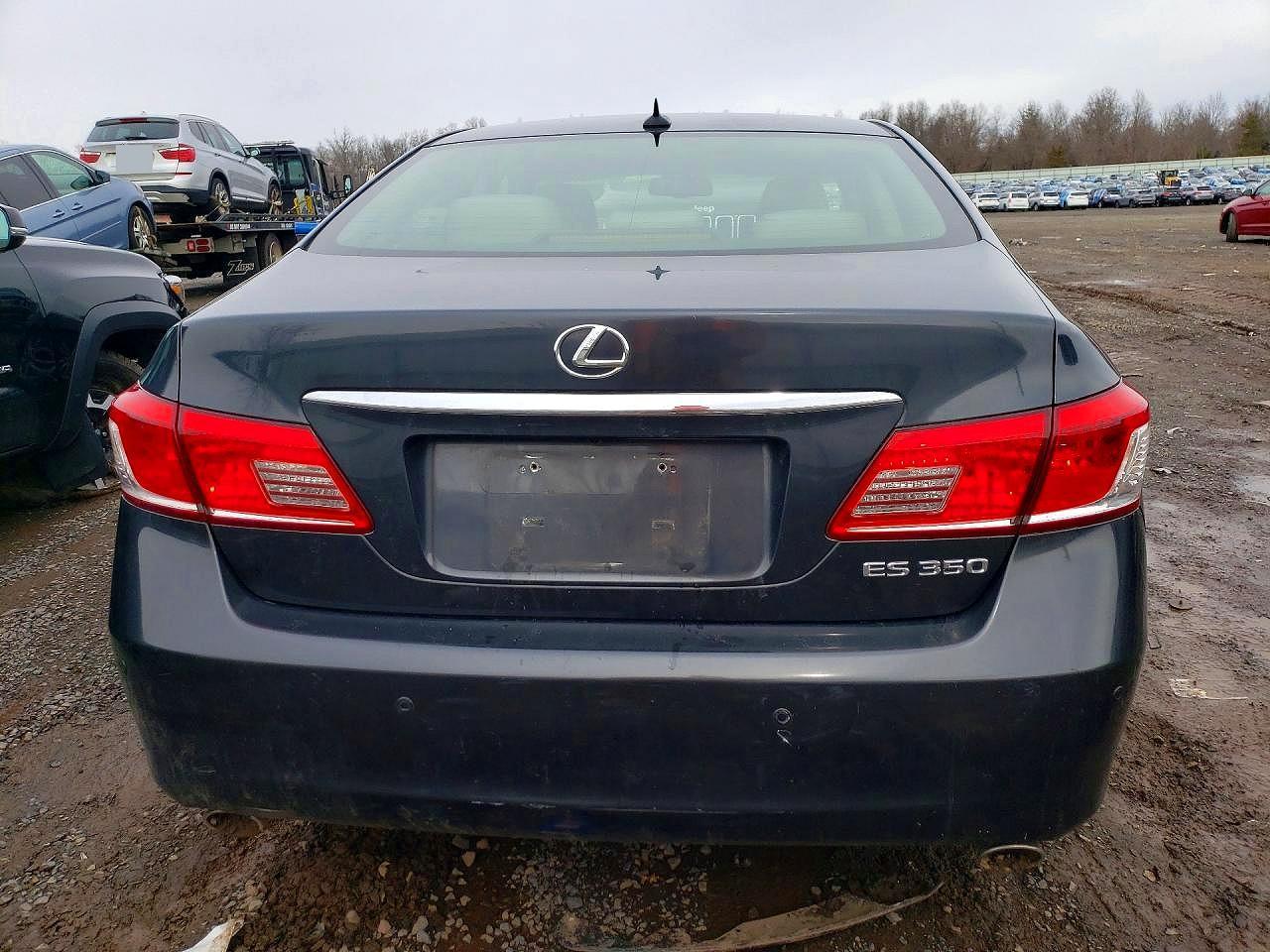 2011 LEXUS ES 350