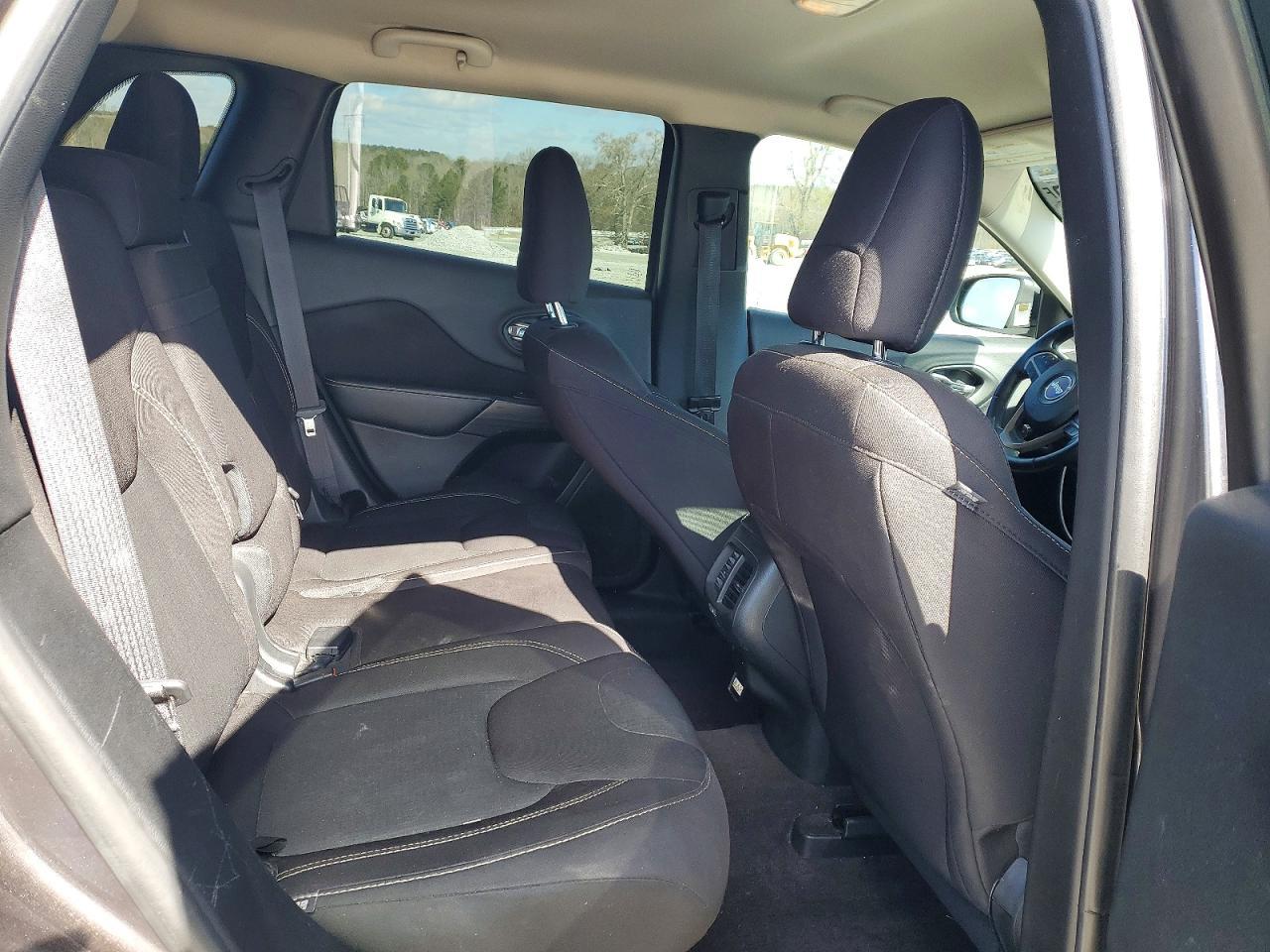 2016 JEEP CHEROKEE