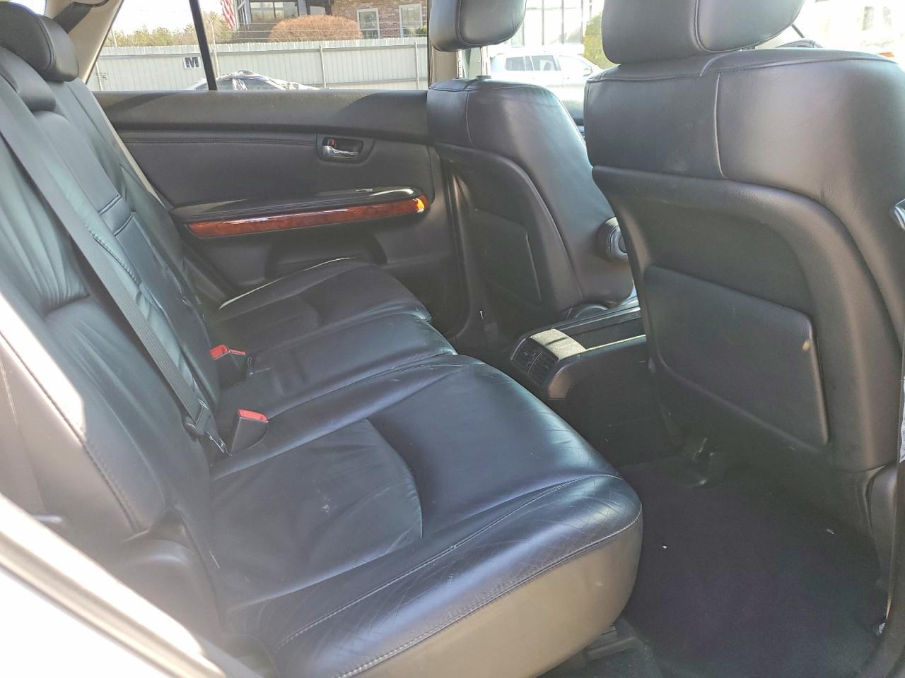 2004 LEXUS Rx 330