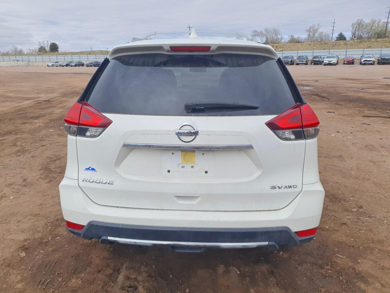 2017 NISSAN ROGUE