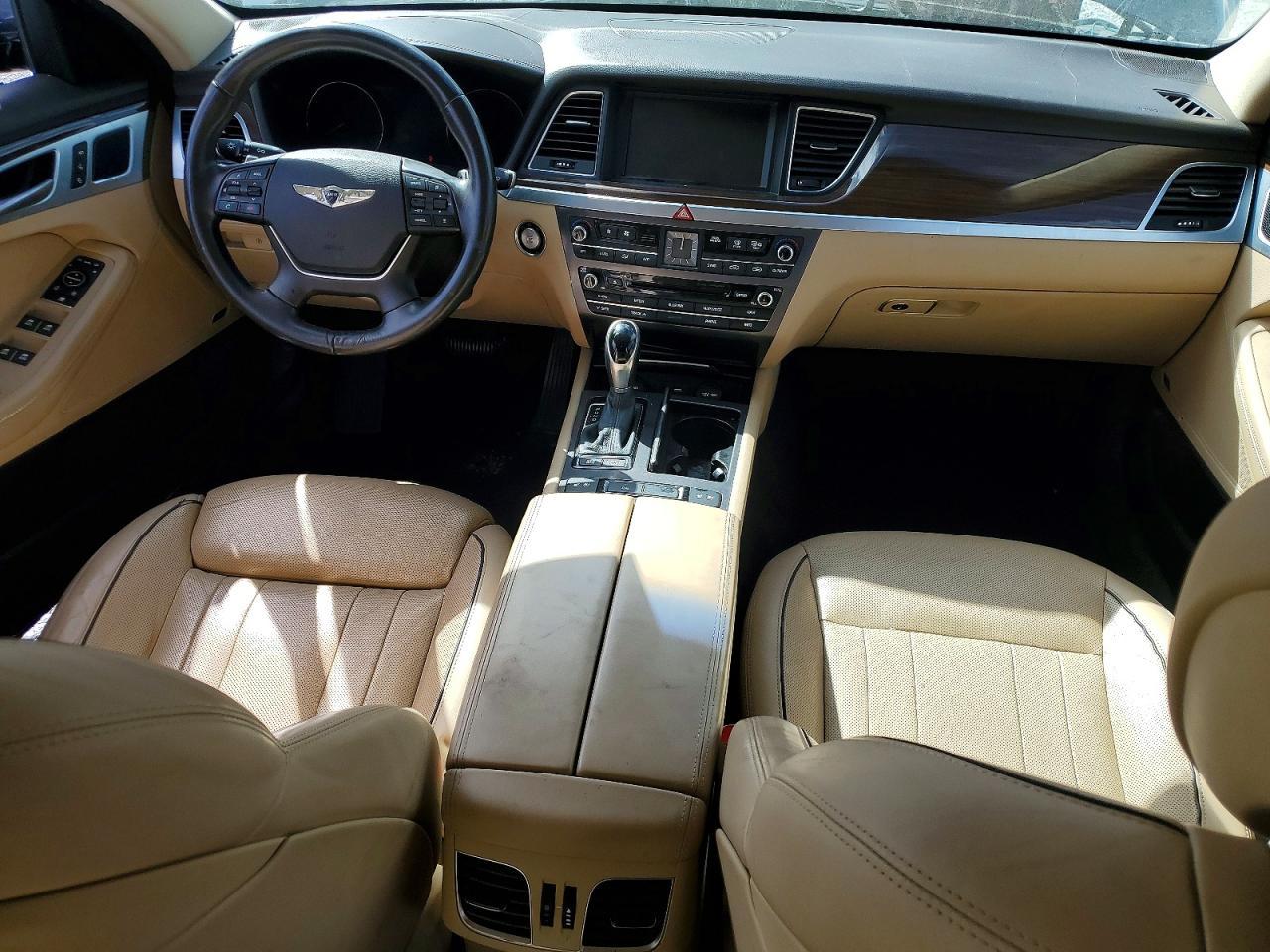 2015 HYUNDAI GENESIS