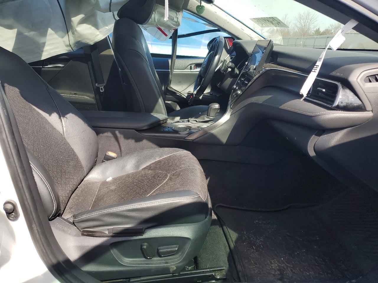 2021 TOYOTA CAMRY