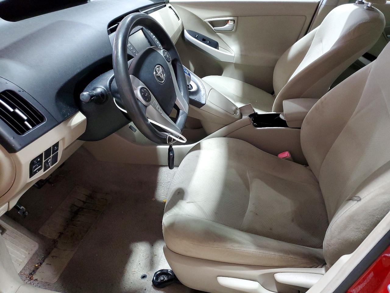 2010 TOYOTA PRIUS