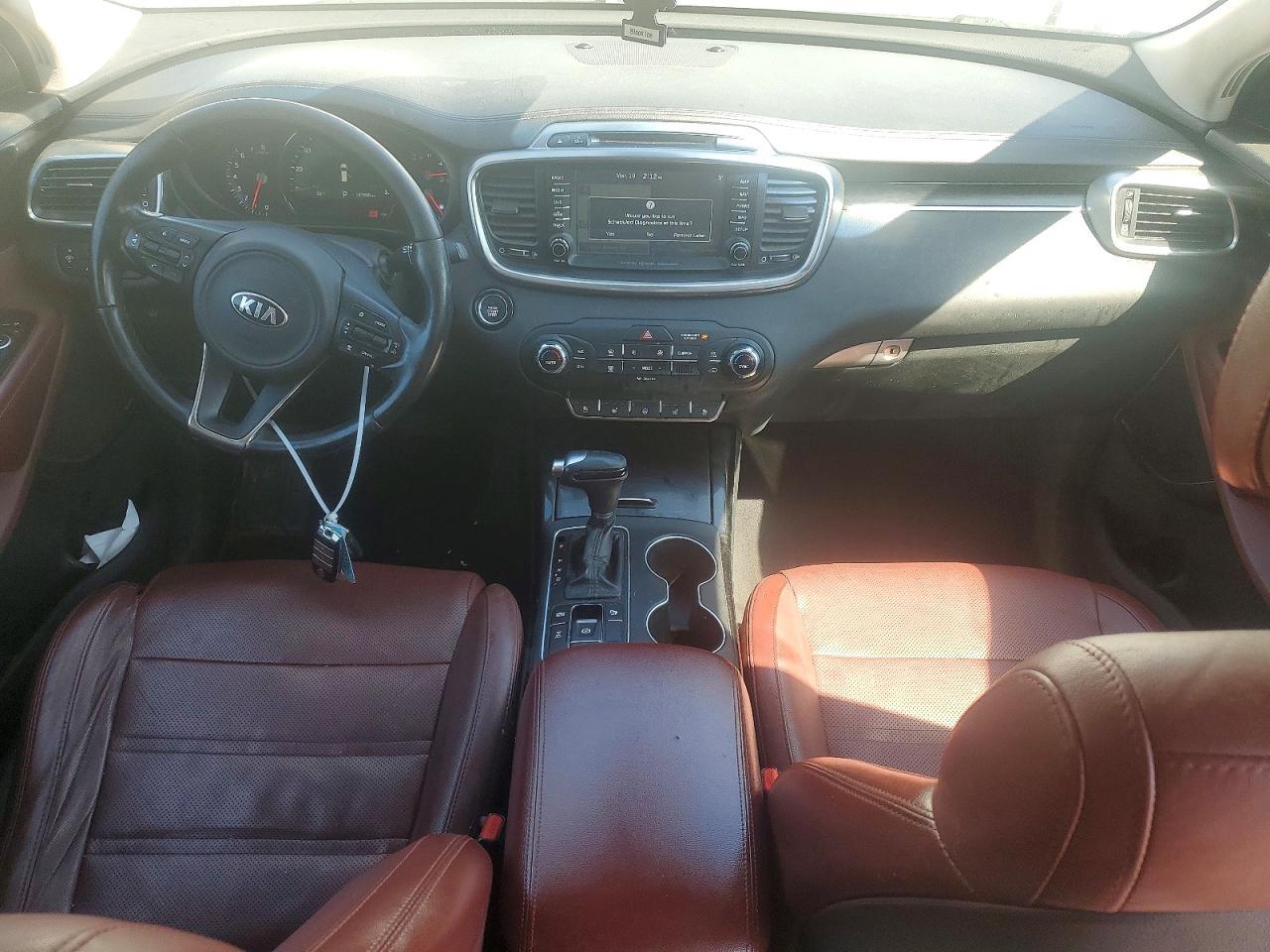 2017 KIA SORENTO