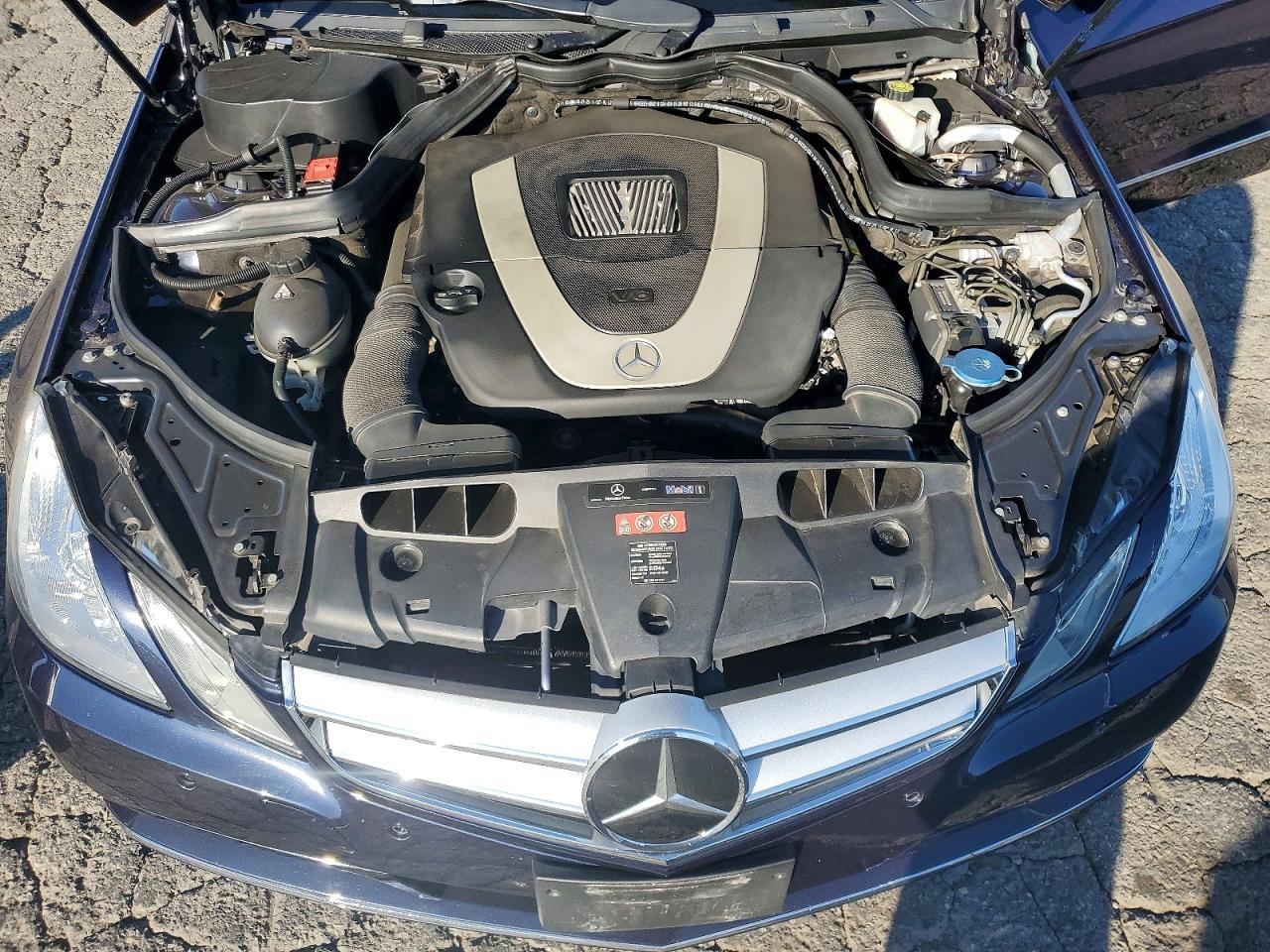 2011 MERCEDES-BENZ E-Class