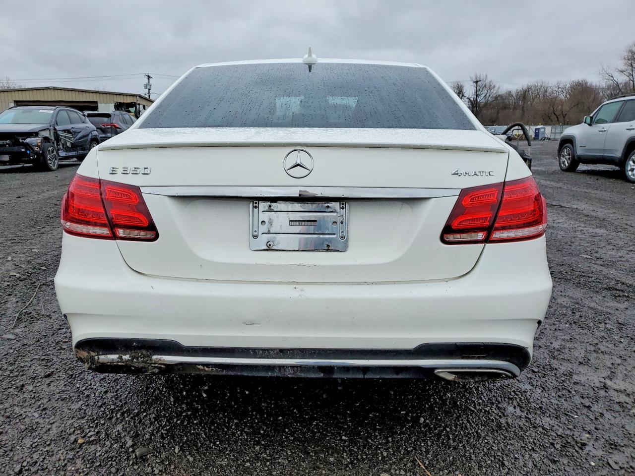 2014 MERCEDES-BENZ E-Class