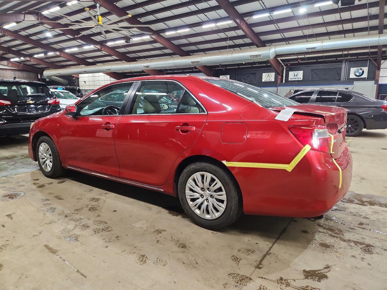 2014 TOYOTA CAMRY