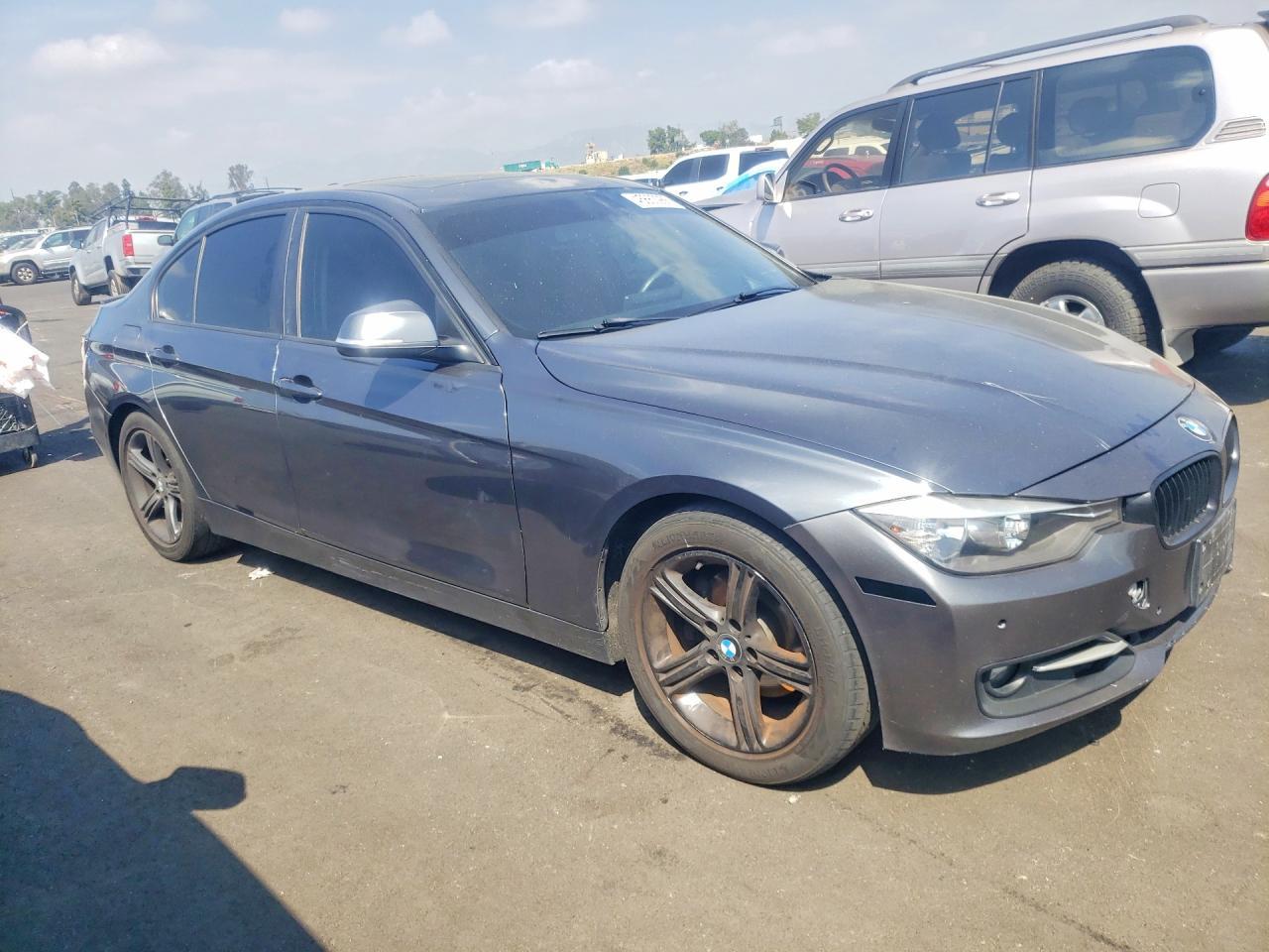 2013 BMW 3 SERIES