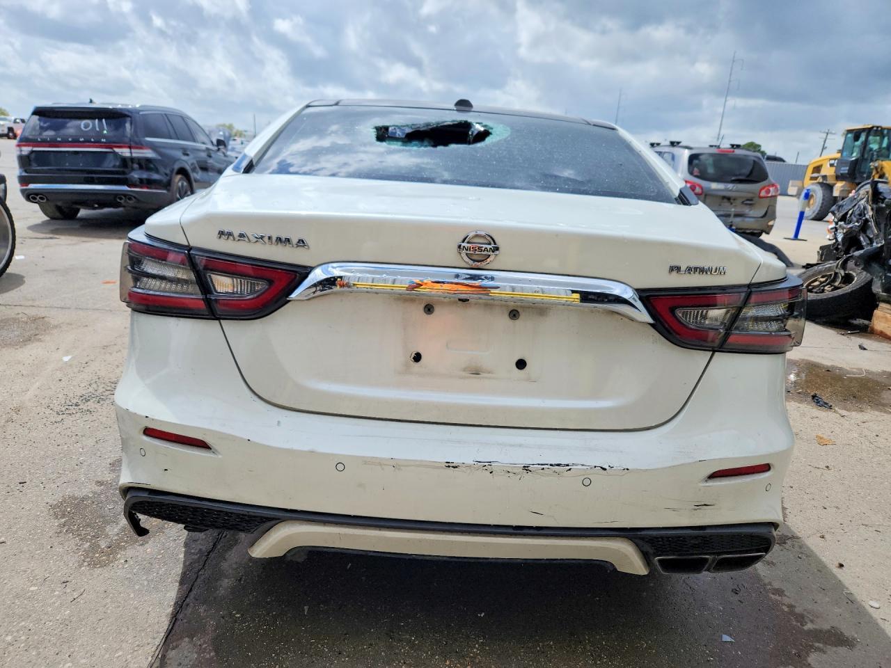 2019 NISSAN Maxima