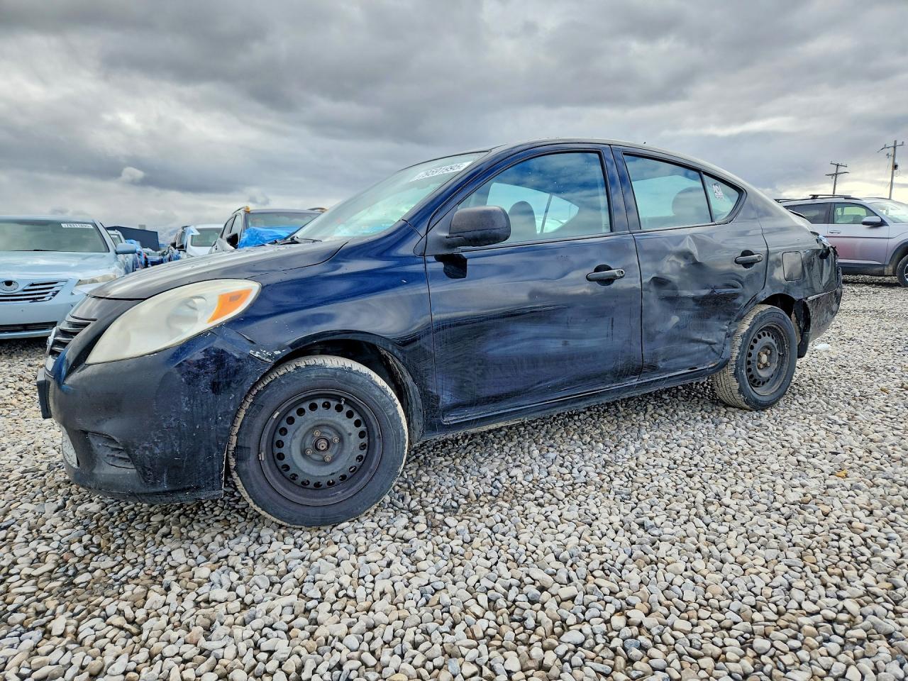 2012 NISSAN VERSA