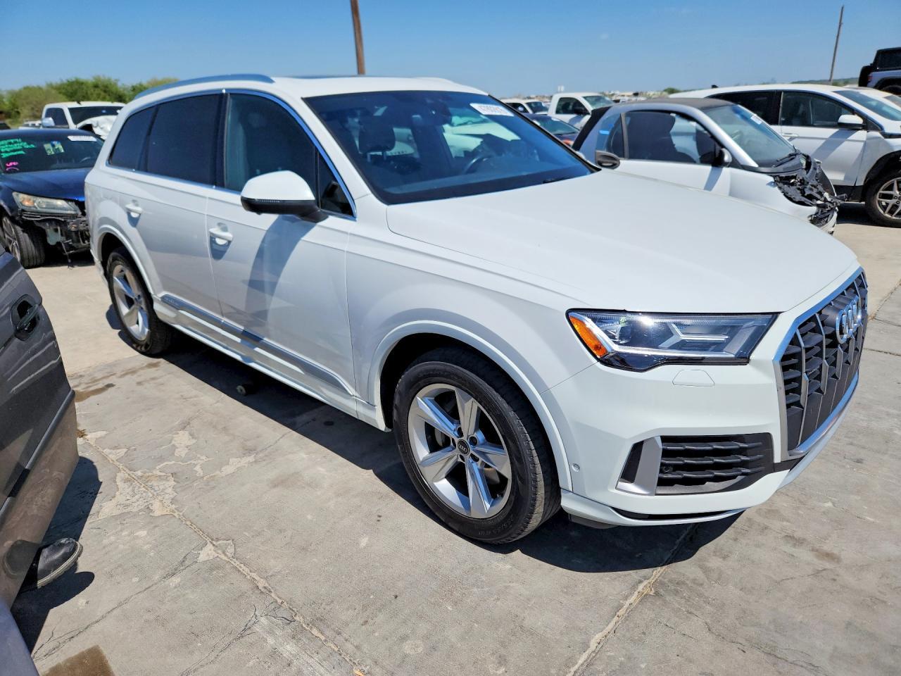2021 AUDI Q7