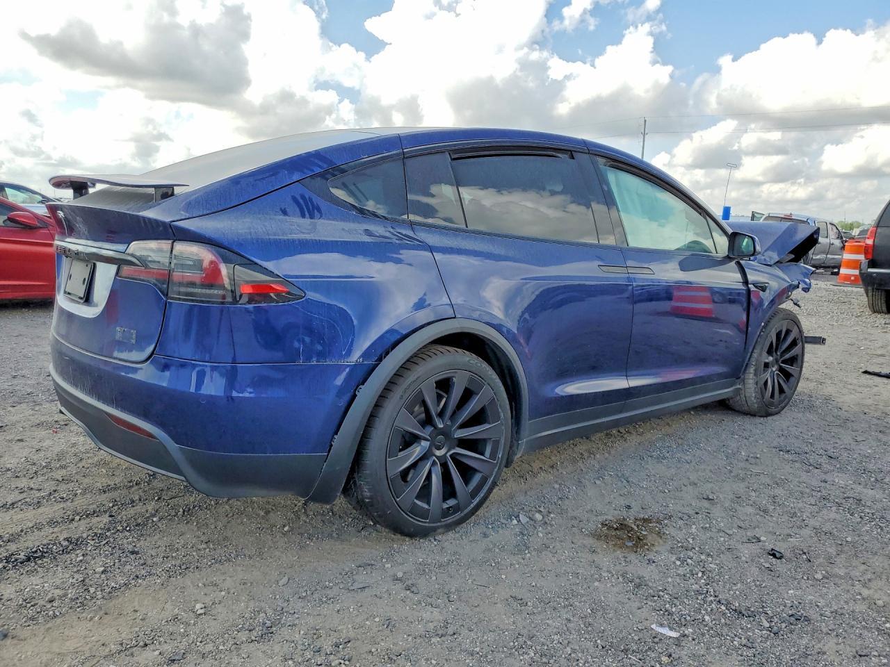 2022 TESLA MODEL X