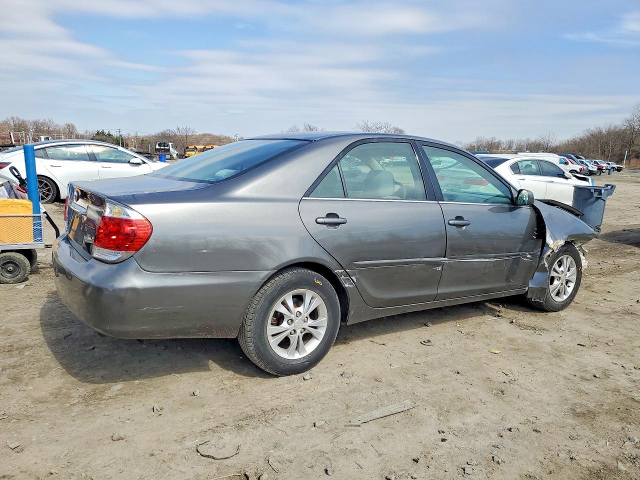 2006 TOYOTA CAMRY